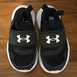 Under Armour Kids Black and White Sneakers